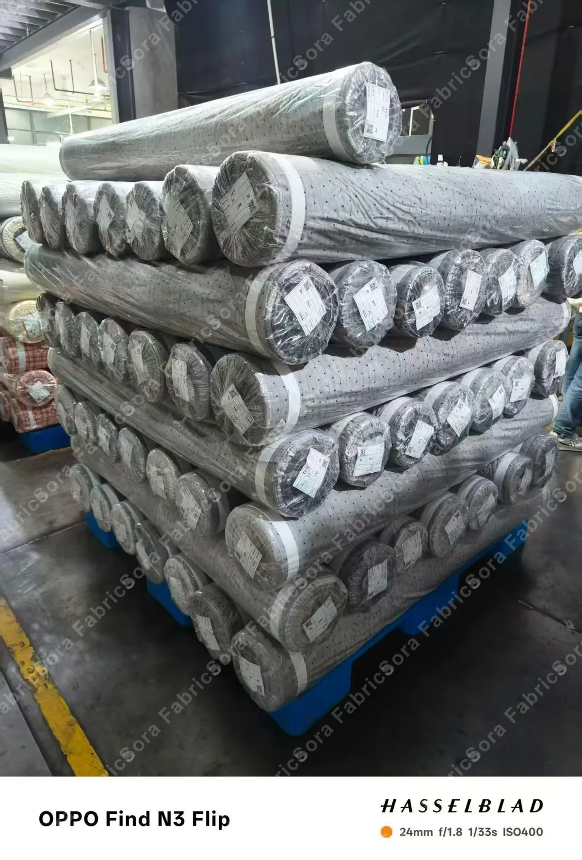 Sora Fabrics warehouse - printed fabric rolls inventory 08