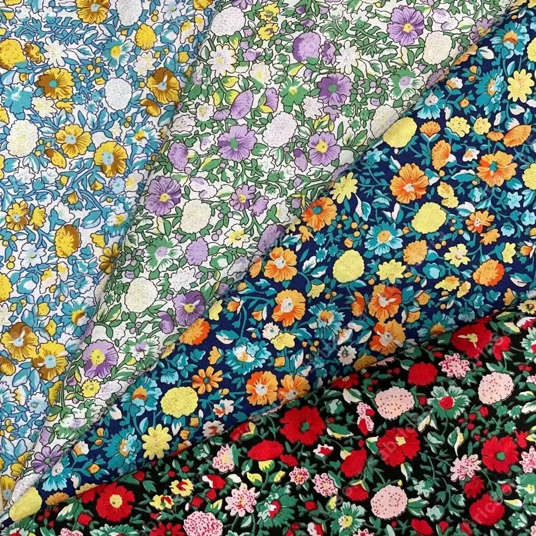 Coton popeline prairie ditsy marine pour blouses