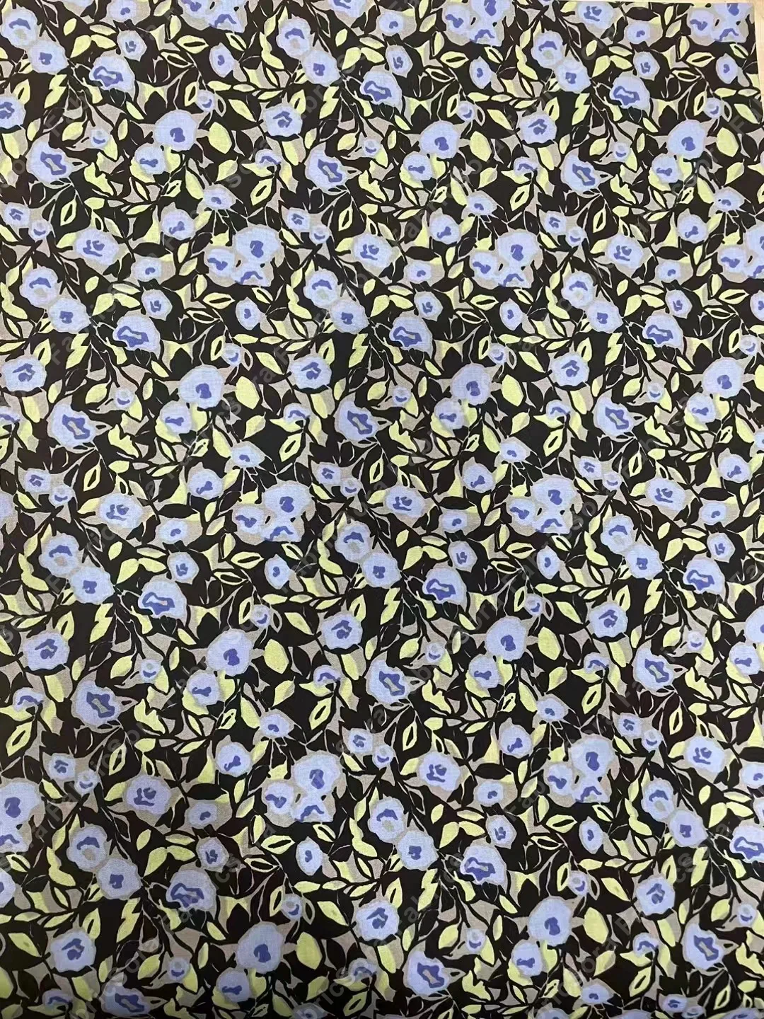 Red ground mini camellia cotton poplin for dresses