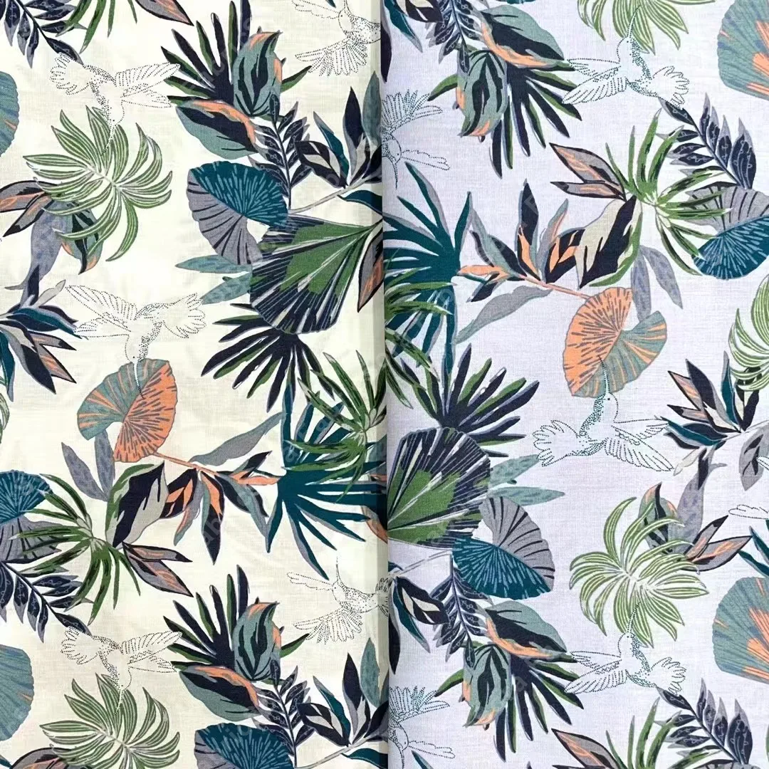 Coton popeline colibri au trait sur fond ivoire