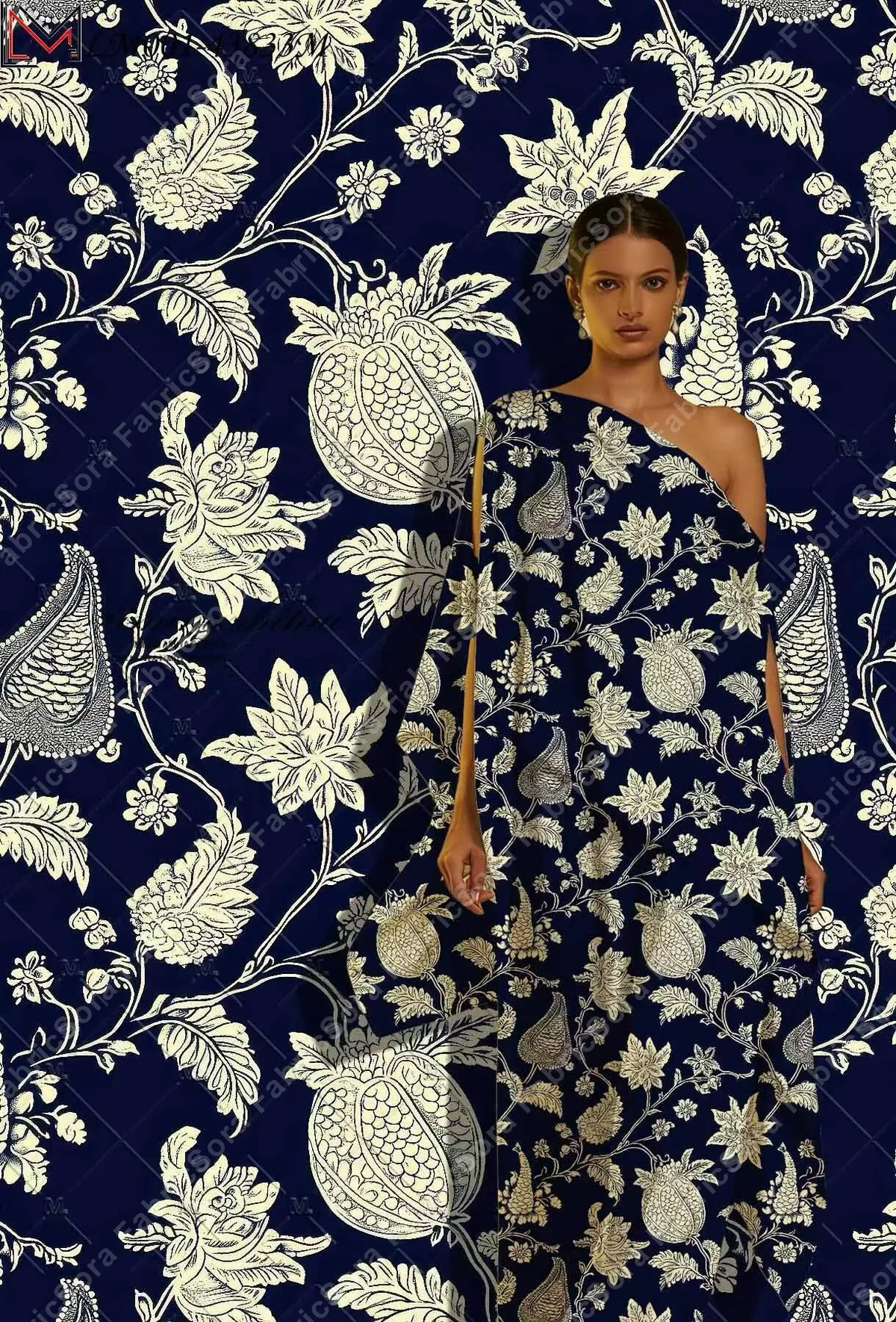 Scrolling vine paisley rayon in mint